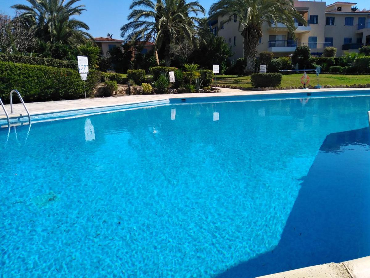 Paradise Gardens II Anastasia Apartment Paphos 外观 照片