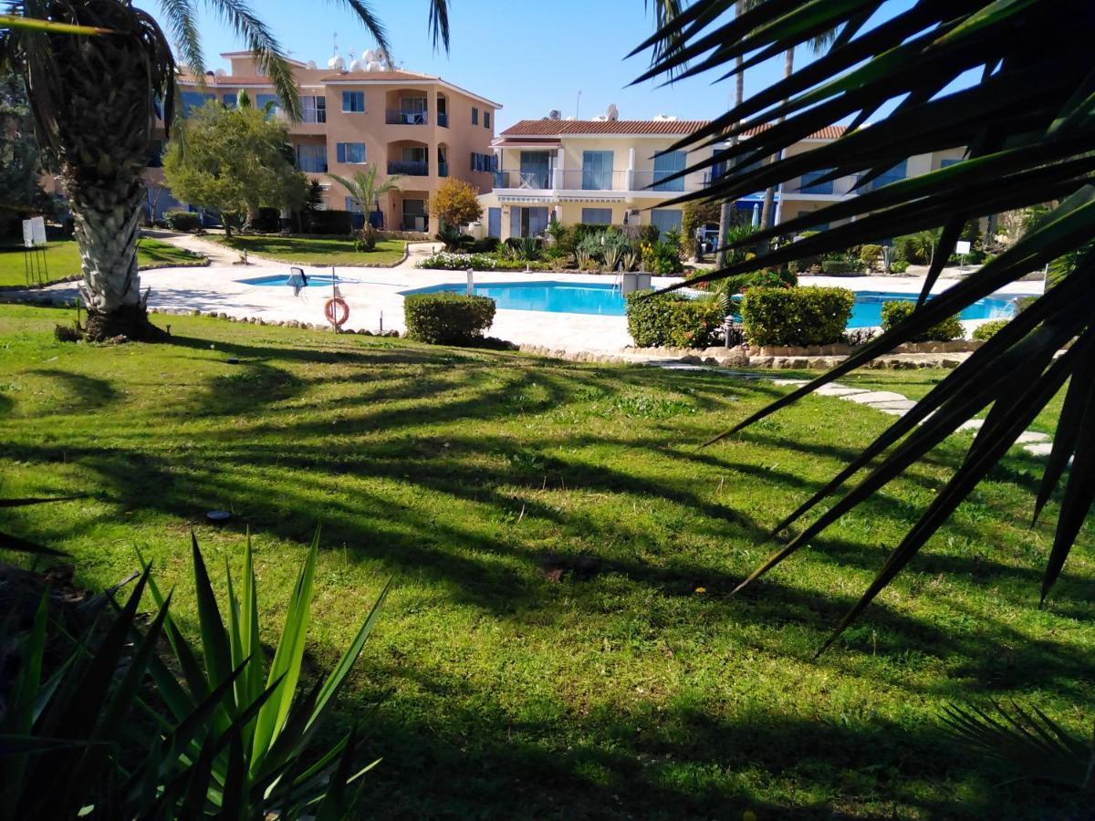Paradise Gardens II Anastasia Apartment Paphos 外观 照片