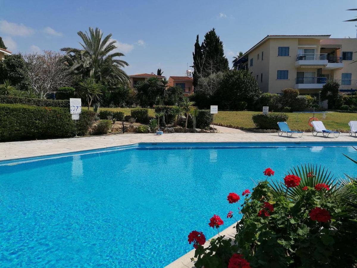 Paradise Gardens II Anastasia Apartment Paphos 外观 照片